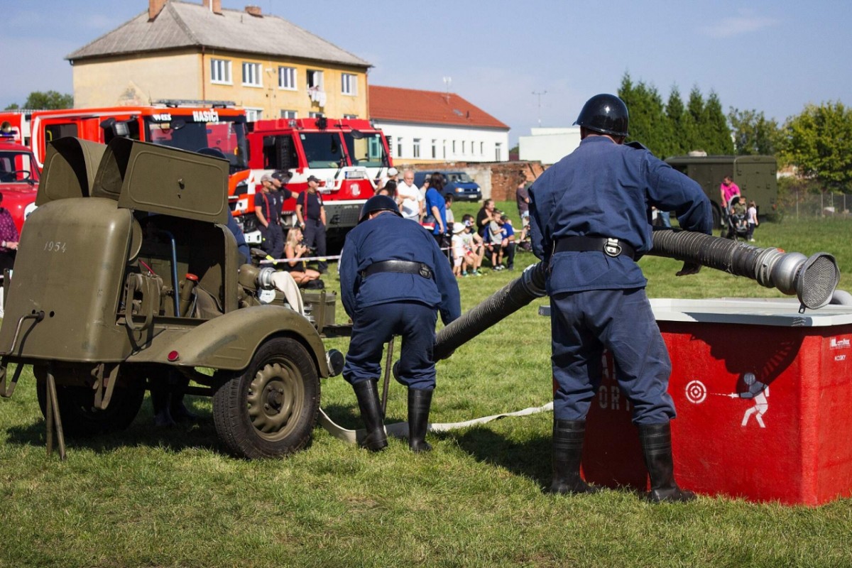 Přehlídka historické hasičské techniky, oslava výročí 140 let.