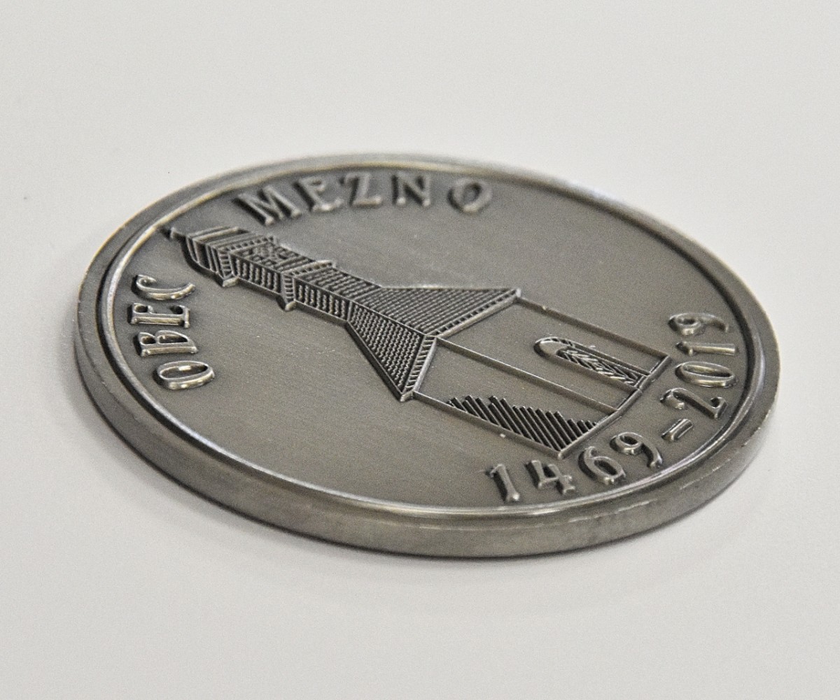 Pamětní medaile vyhotovena pro obec Mezno.