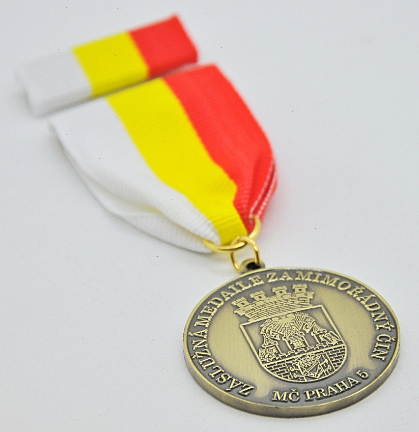 Zakázková výroba pamětích medailí a vyznamenání.