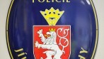 Smaltovaný ovál označující budovu městské policie.