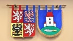 Zakázková výroba vyšívaných obecních/městských a státních znaků.