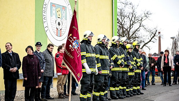 Předání vyšívaného praporu SDH Podbořany